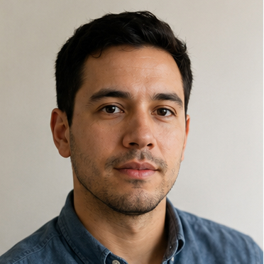 Alex Nguyen viewing